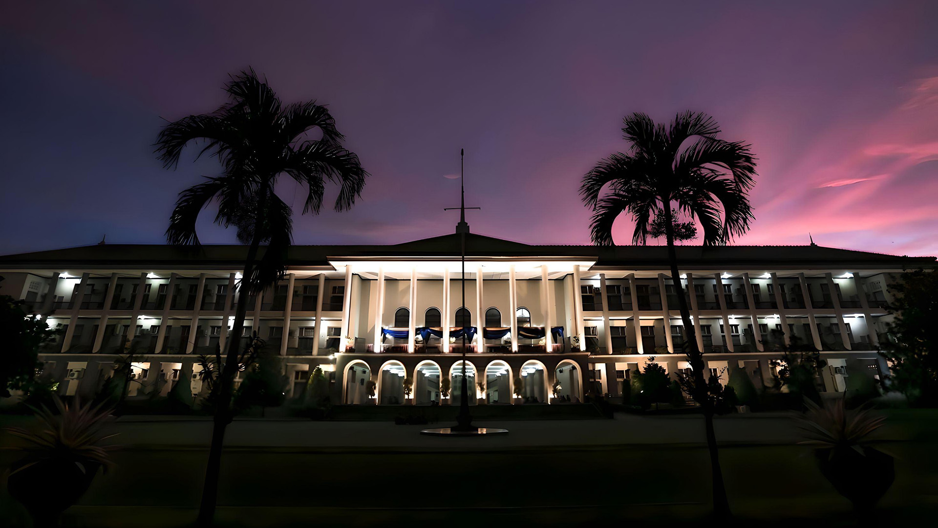 Front view of Universitas Gadjah Mada by night